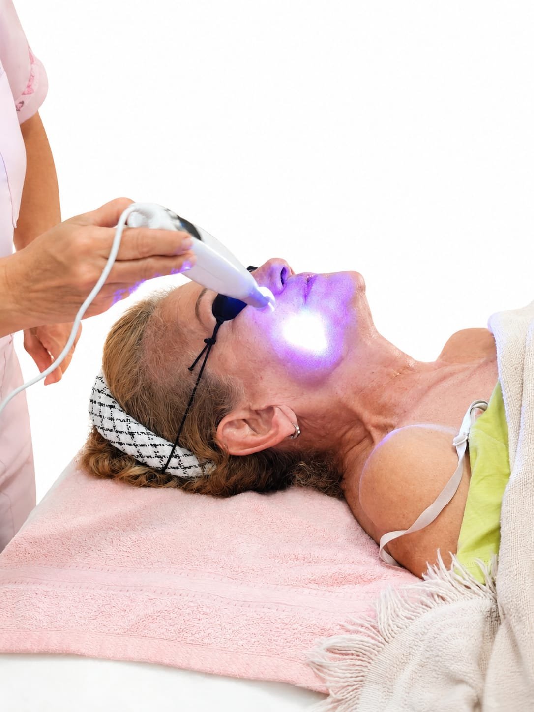 Tratamiento facial en Estética Leonor
